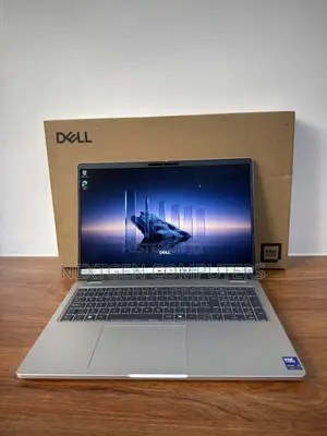 New Laptop Dell Pro Plus 16 16GB Intel Core Ultra 5 SSD 512GB