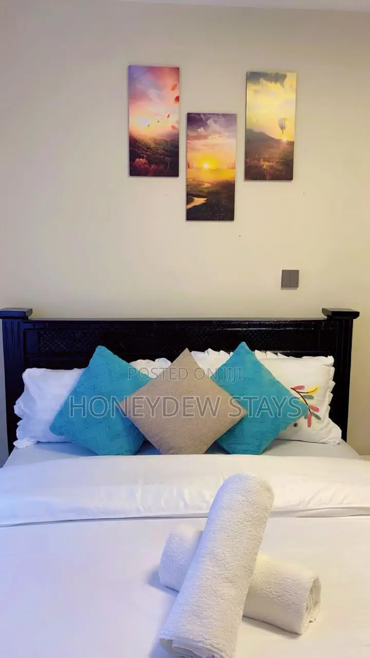Studio Convenient for Airport Stopover | Comfortable & Private