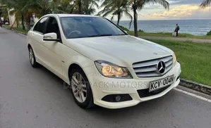 Mercedes-Benz C200 2012 White