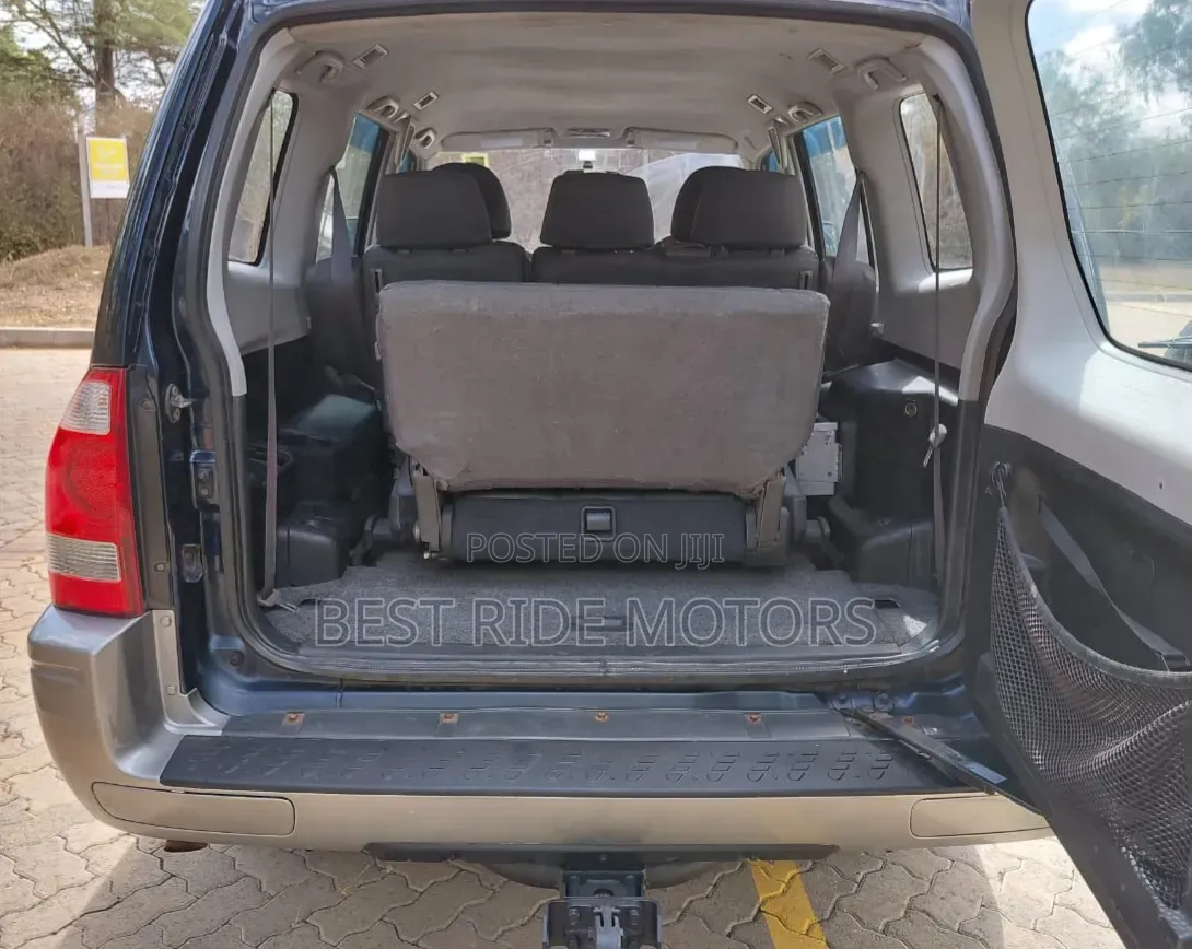 Mitsubishi Pajero 2003 Blue