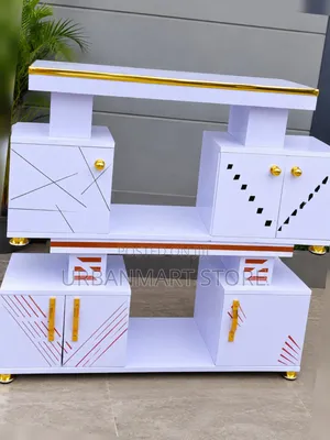 A Brand New Istanbul 4ft TV Stand With Luxury Marble Look