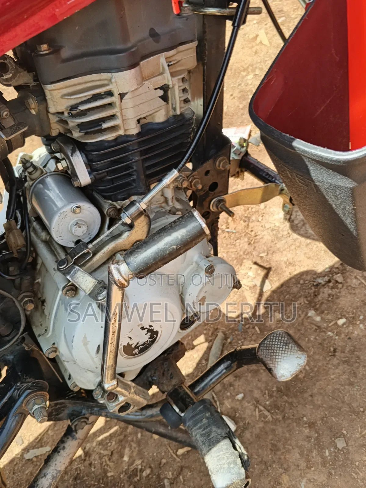 Bajaj Boxer 150 UG 2022 Red