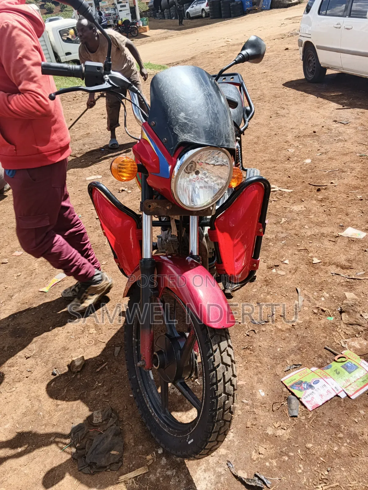 Bajaj Boxer 150 UG 2022 Red