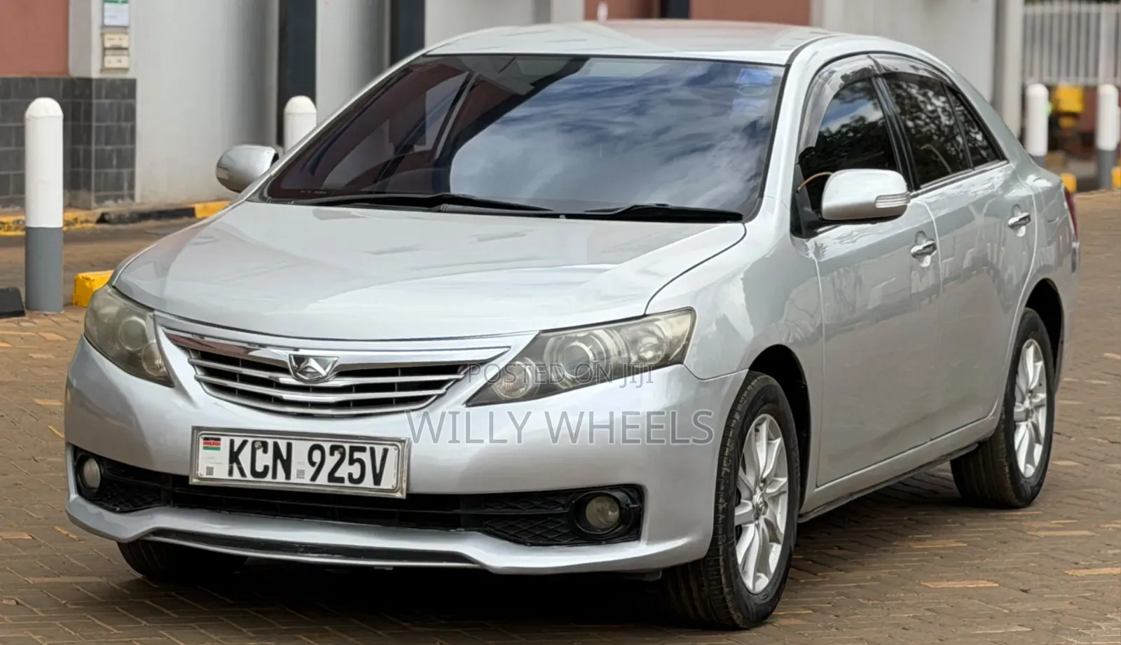 Toyota Allion 2010 Silver