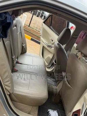 Toyota Allion 2010 Silver