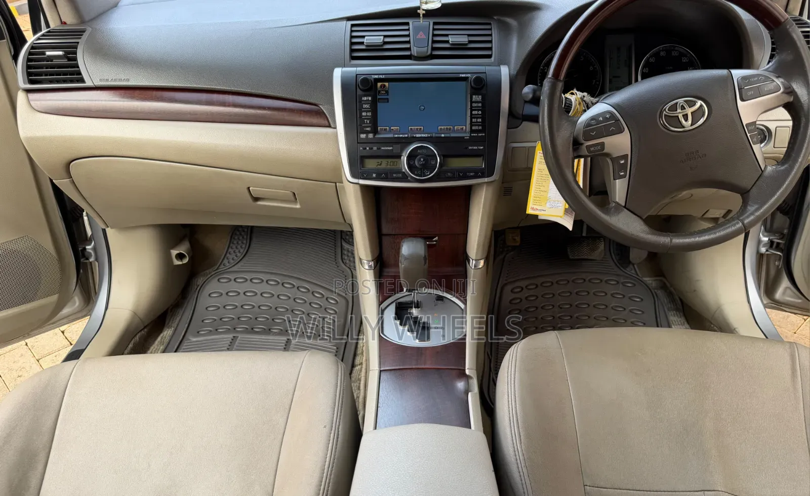 Toyota Allion 2010 Silver