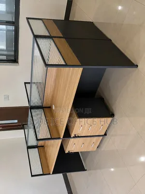 4 Way Office Workstation With Partitions – Staff Office Desk