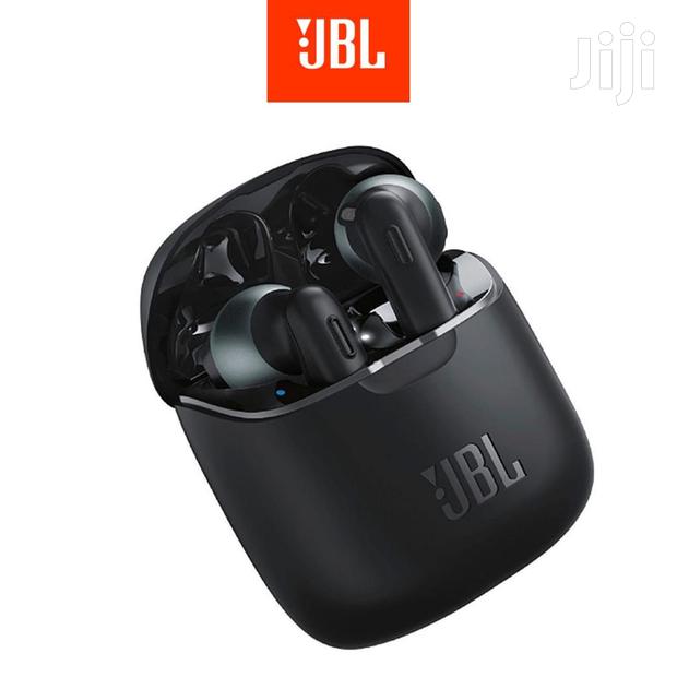 Jbl Tune 220tws Bluetooth Earbuds - thumbnail 6