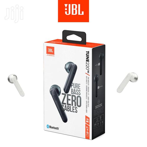 Jbl Tune 220tws Bluetooth Earbuds - thumbnail 4