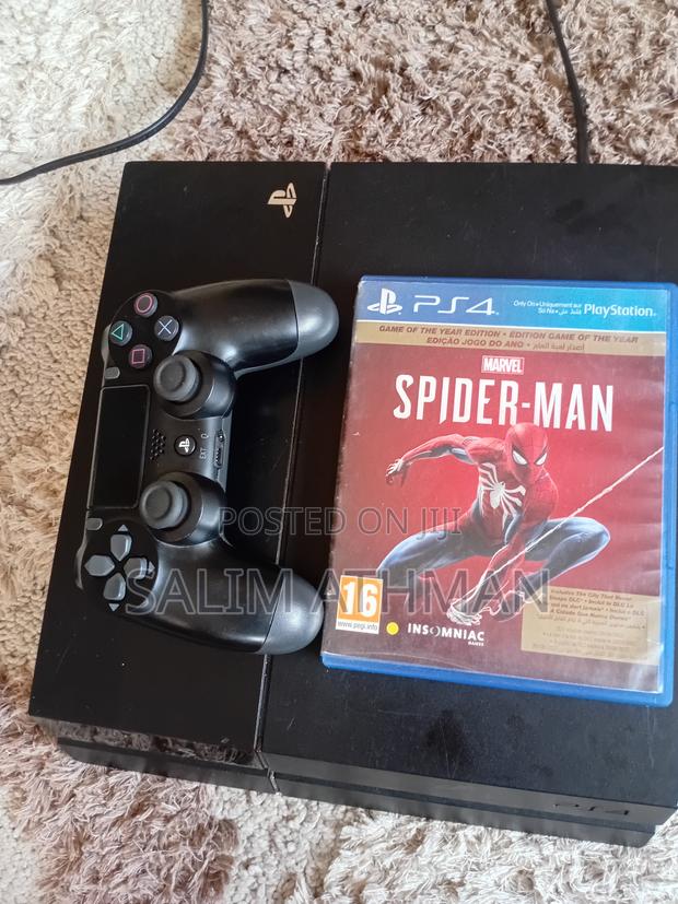 PS4 Standard - main view