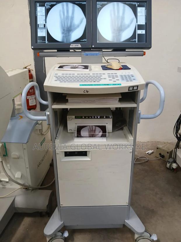 Mobile C‐arm Fluoroscopy System. - main view