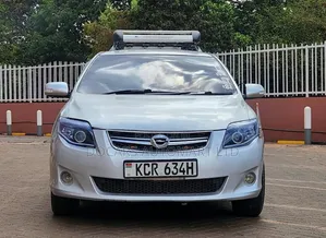 Toyota Corolla Fielder 1.5 Petrol FWD 2011 Silver