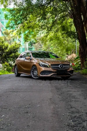 Mercedes-Benz A-Class 2017 Gold