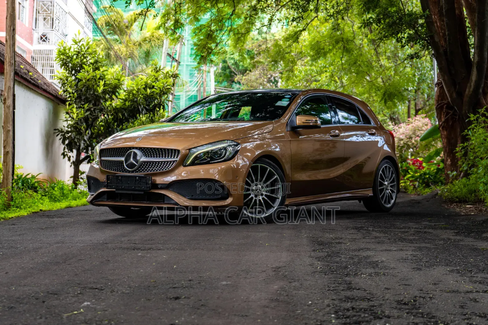Mercedes-Benz A-Class 2017 Gold