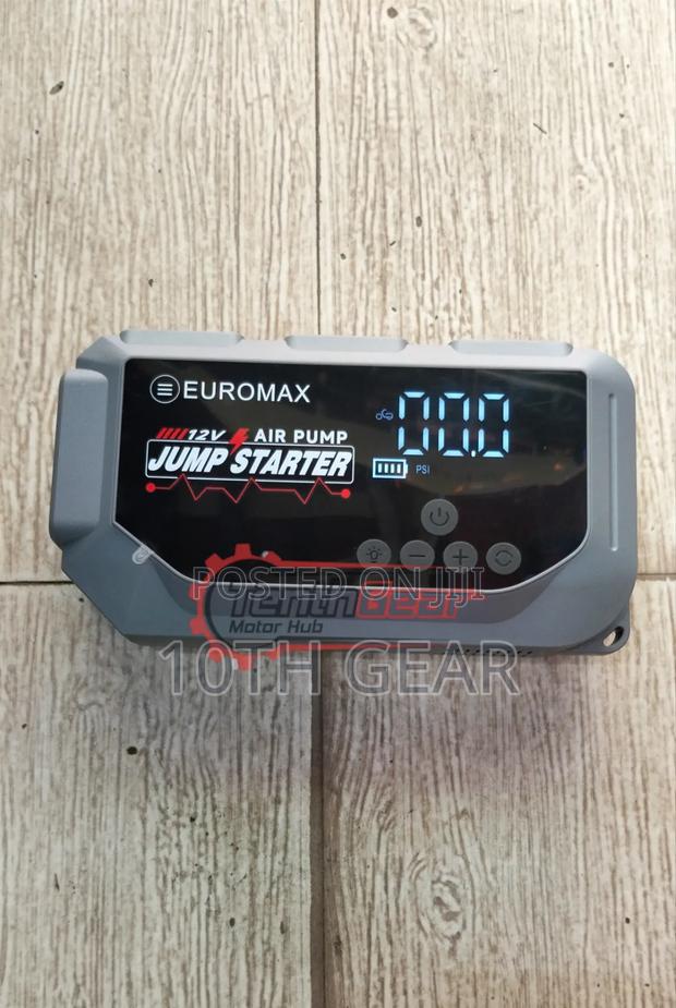 Multifunctional Air Pump With Jump Starter 12V