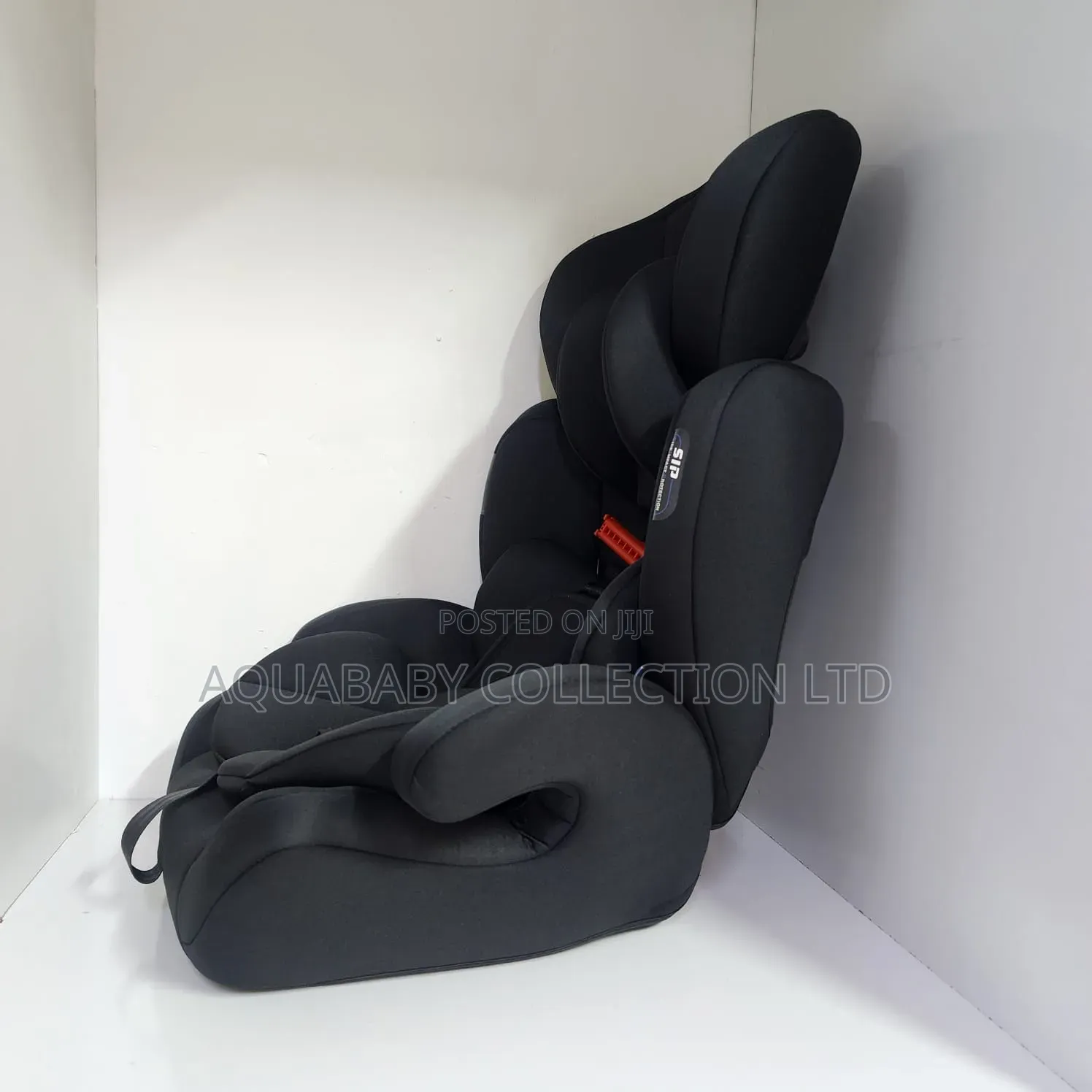 Black Convertible Baby Car Seat With Adjustable Headrest