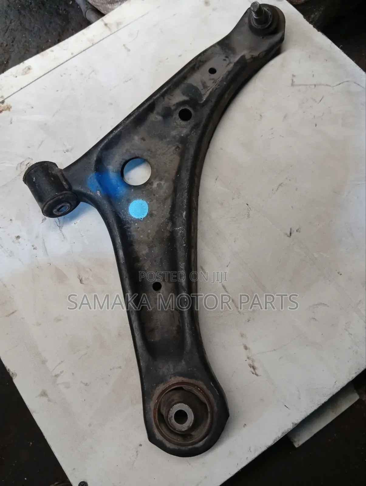 Mitsubishi Mirage Arm