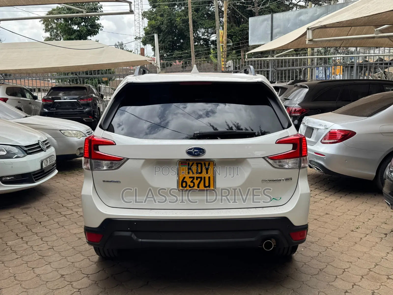 Subaru Forester 2019 White