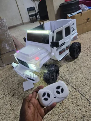 Kids G-Wagon Style Ride-on Truck With Cargo Bed
