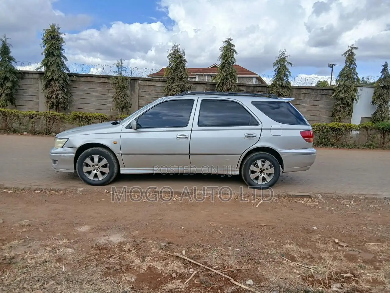 Toyota Vista 2003 Silver