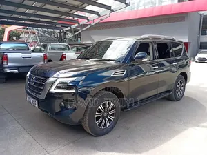 Nissan Patrol 2021 Black