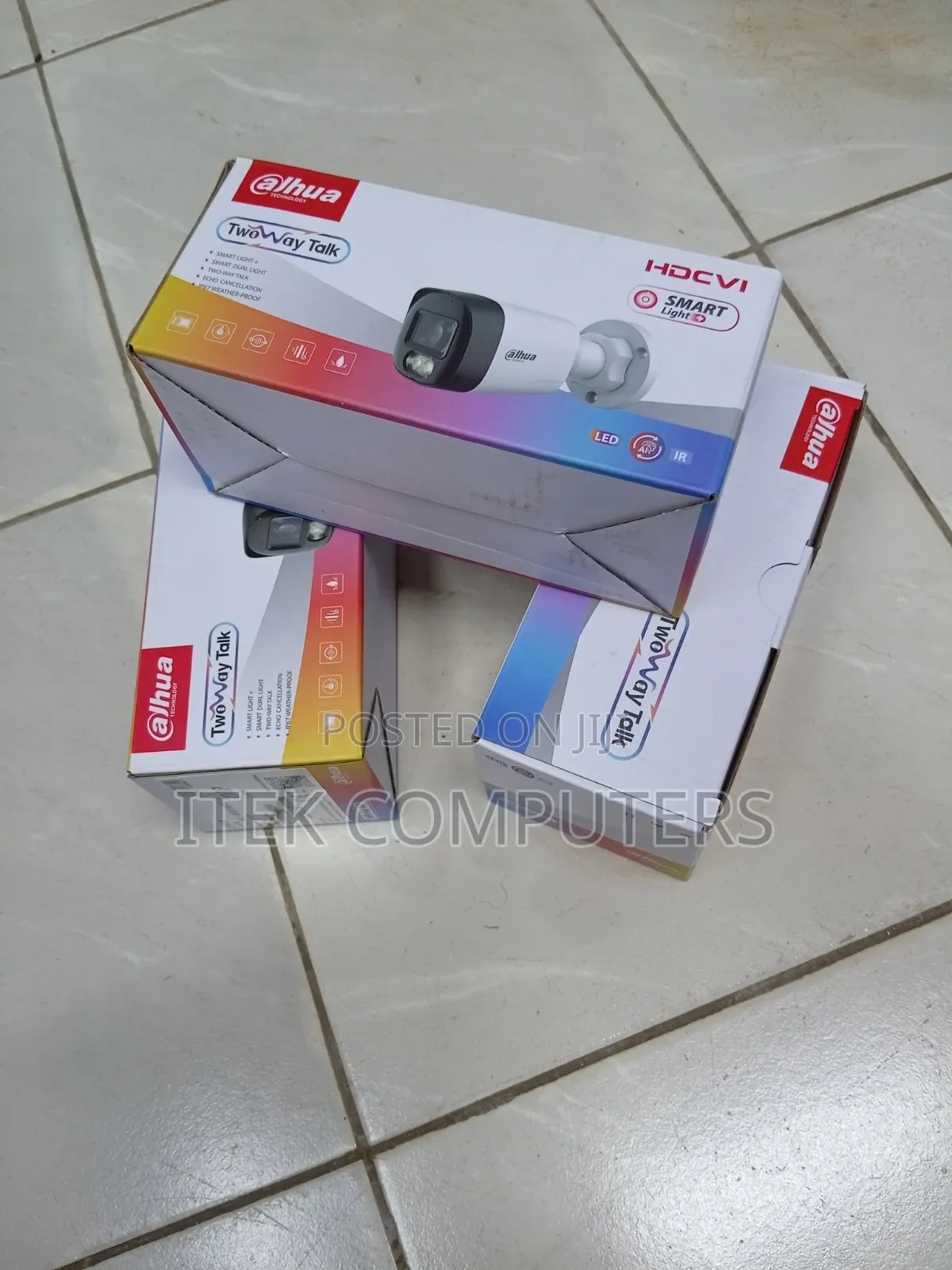 Smart Dual Light Bullet Camera for Clear Nighttime Surveillance