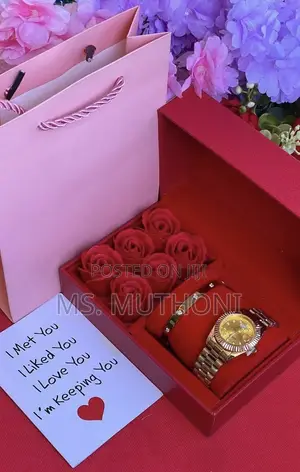 Ladies Luxury Watch & Roses  Hamper