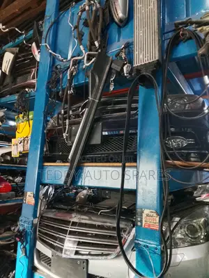 Mercedes-Benz W204 C-Class Complete Front Bumper Assembly