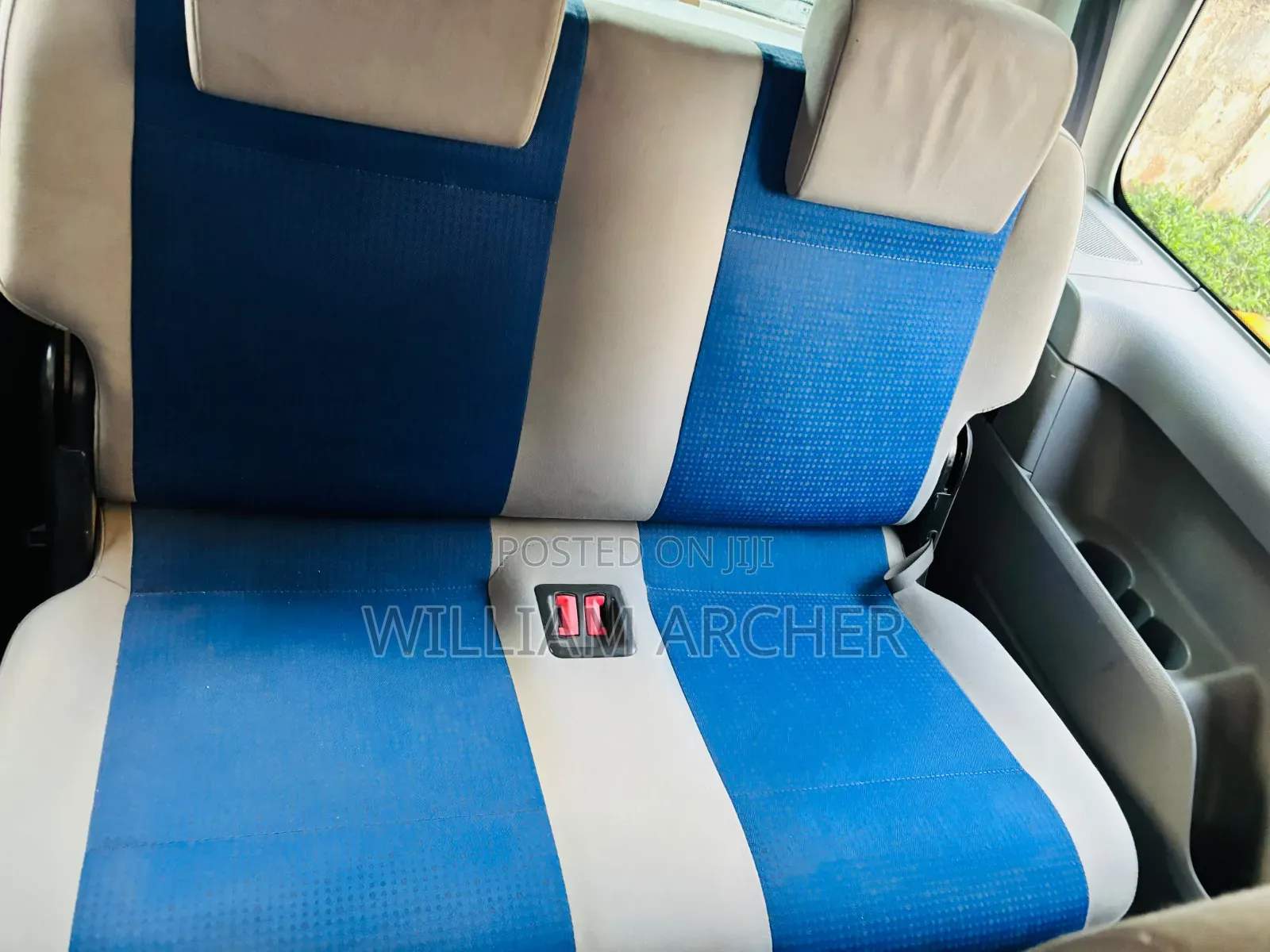 Volkswagen Caddy 1.9 TDi Life 2010 Silver