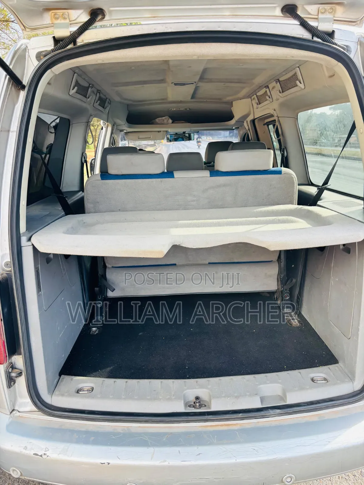 Volkswagen Caddy 1.9 TDi Life 2010 Silver