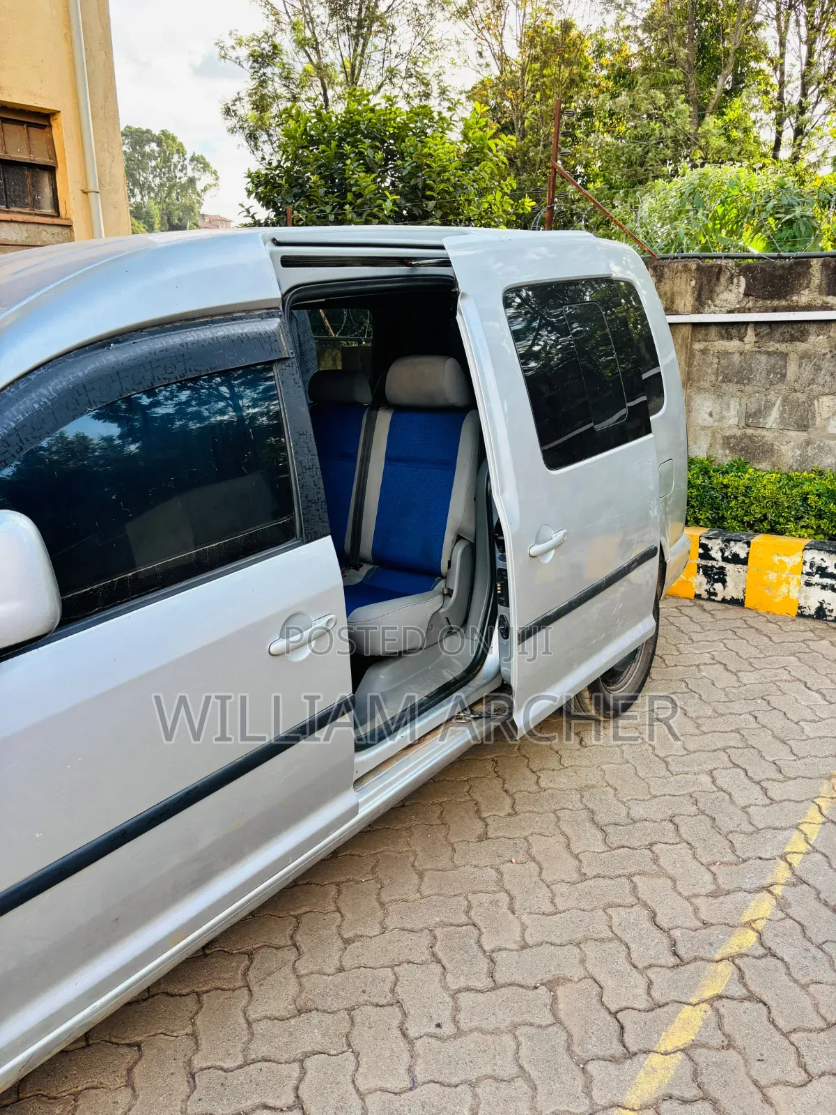 Volkswagen Caddy 1.9 TDi Life 2010 Silver