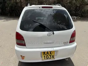 Toyota Corolla Spacio 2004 White
