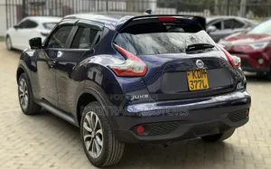 Nissan Juke 2016 Blue