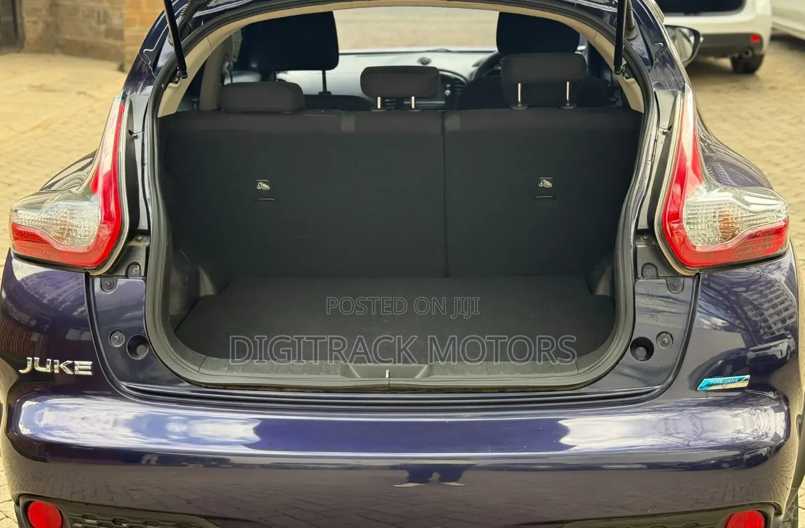 Nissan Juke 2016 Blue