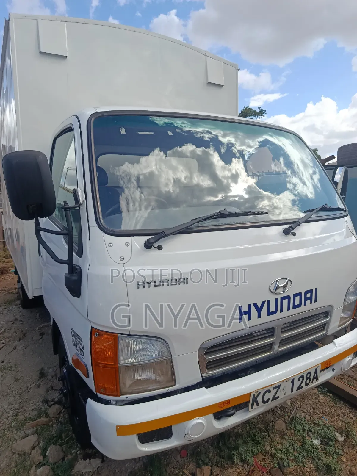 Hyundai Hd 72 Same as Canter Hd