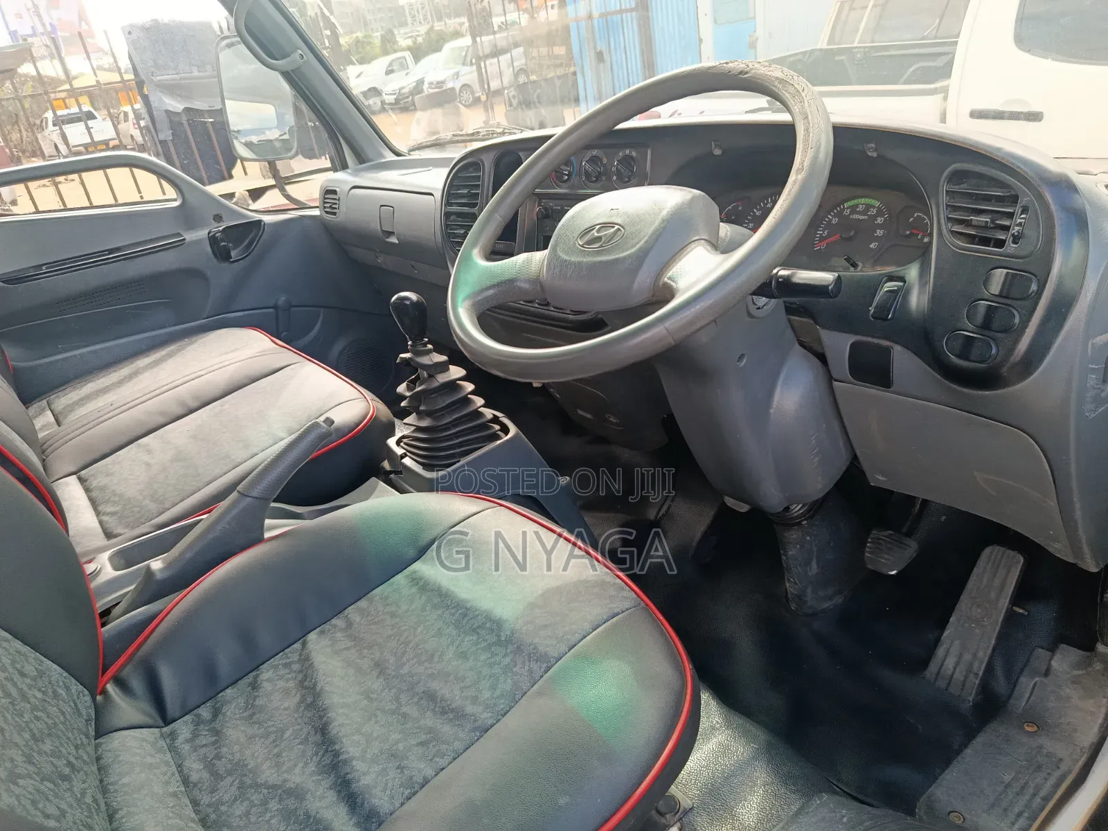Hyundai Hd 72 Same as Canter Hd