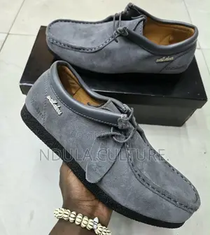 Wallabees Suede Clarks