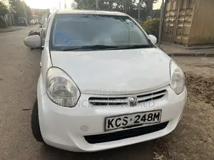 Toyota Passo 2012 White