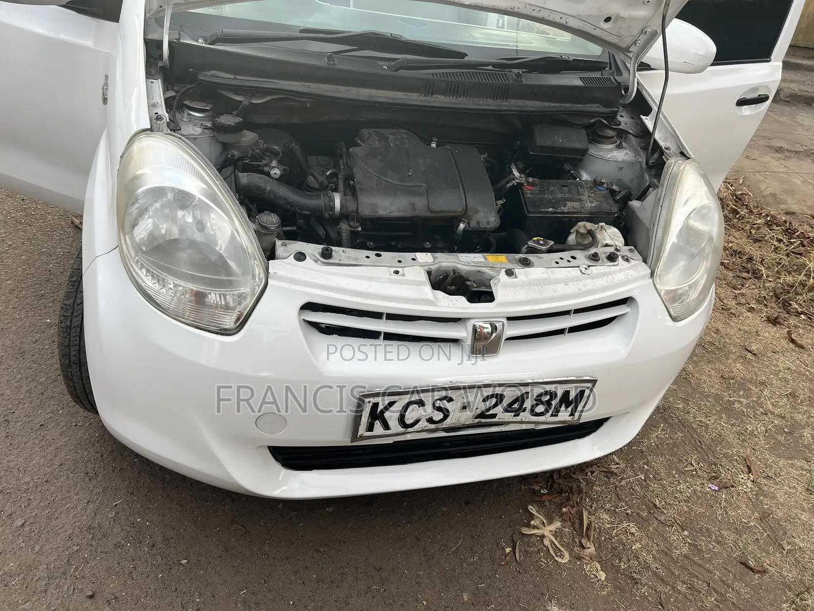 Toyota Passo 2012 White