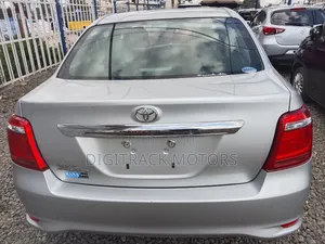 Toyota Axio 2019 Silver