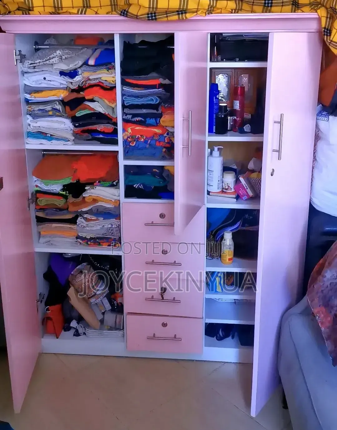 Chest of Drawers