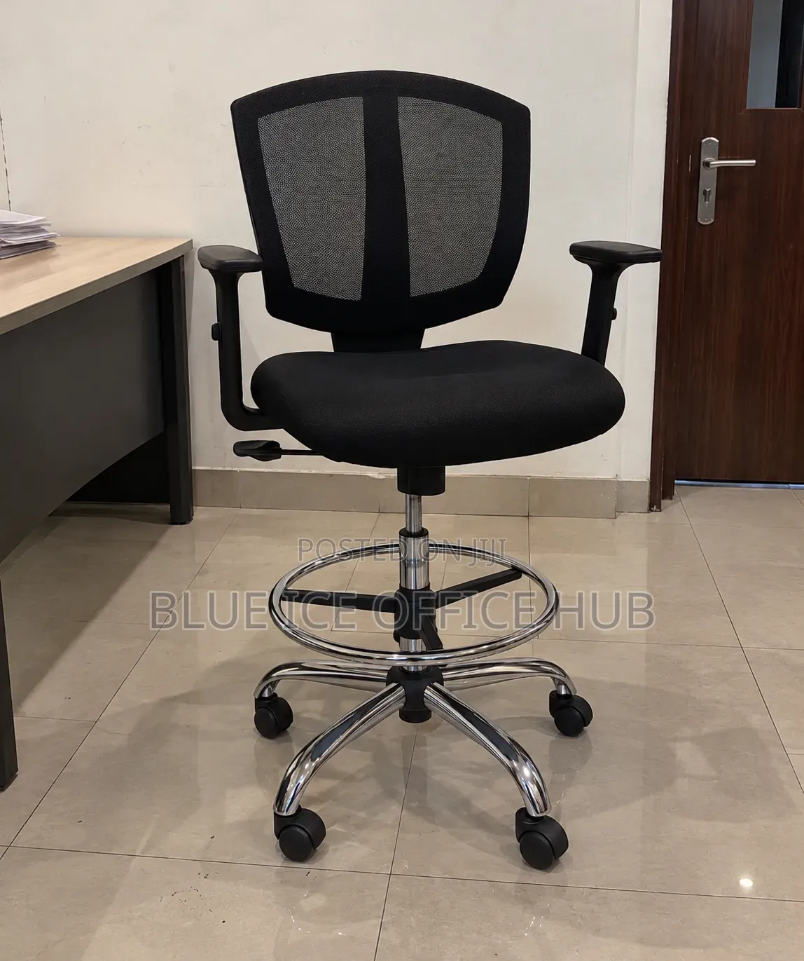 Black Mesh Drafting Chair With Footrest – Adjustable Office Chair