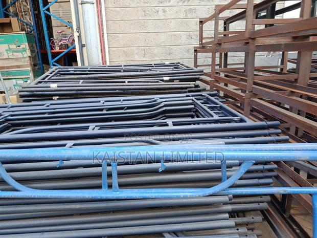 2M Construction Scaffolding Ladder/Set - main view
