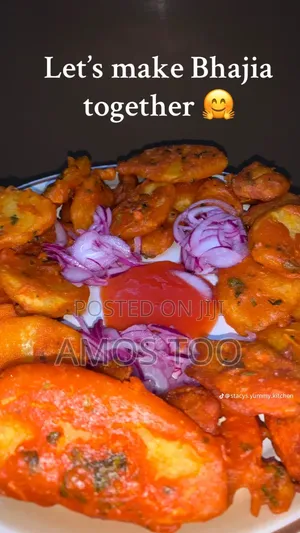 Fast Food Bhajia and Samosa