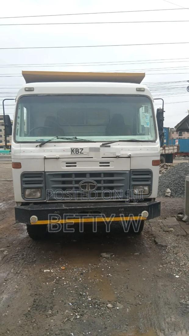 KBZ Tata Tipper