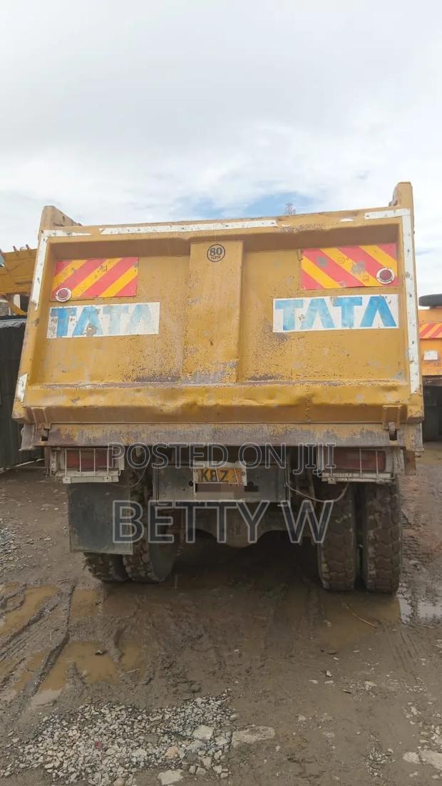 KBZ Tata Tipper - thumbnail 2
