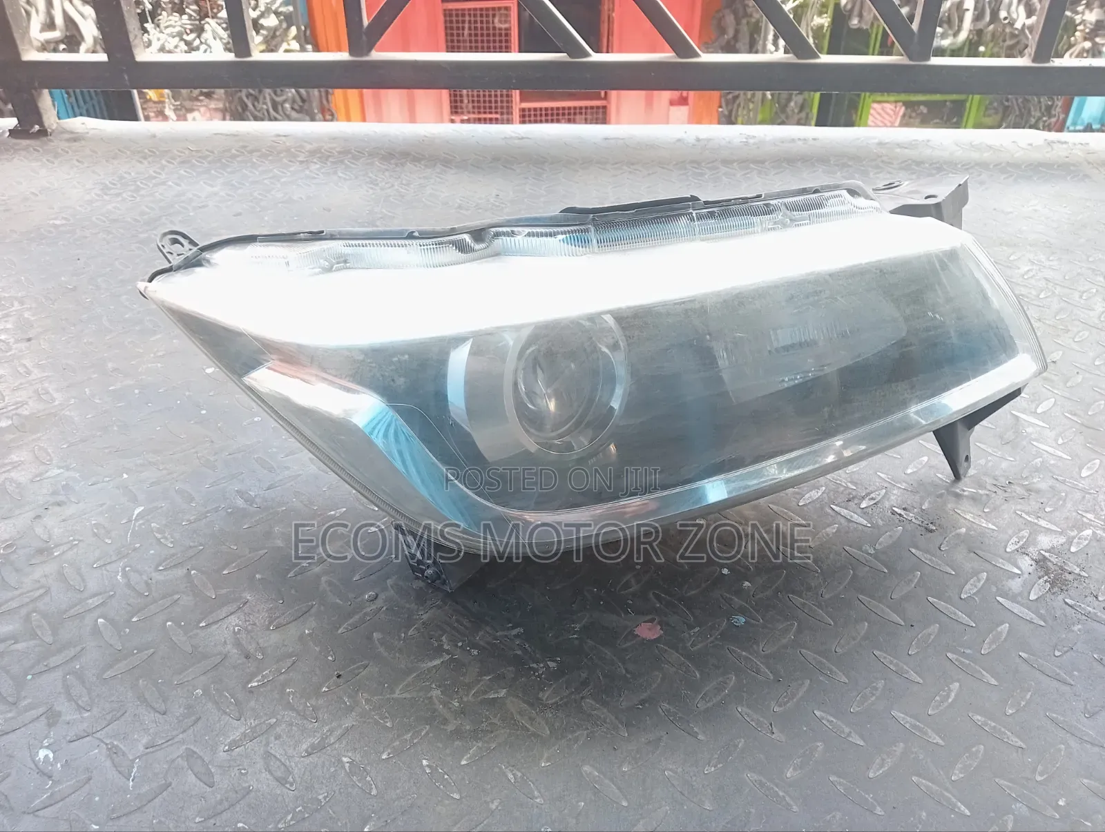 Nissae Dayz 2015 Headlight