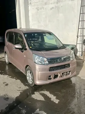 Daihatsu Move 2019 Pink