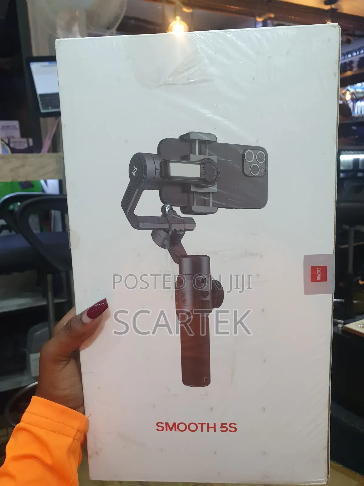 Zhiyun Smooth 5S 3-Axis Smartphone Gimbal Stabilizer.