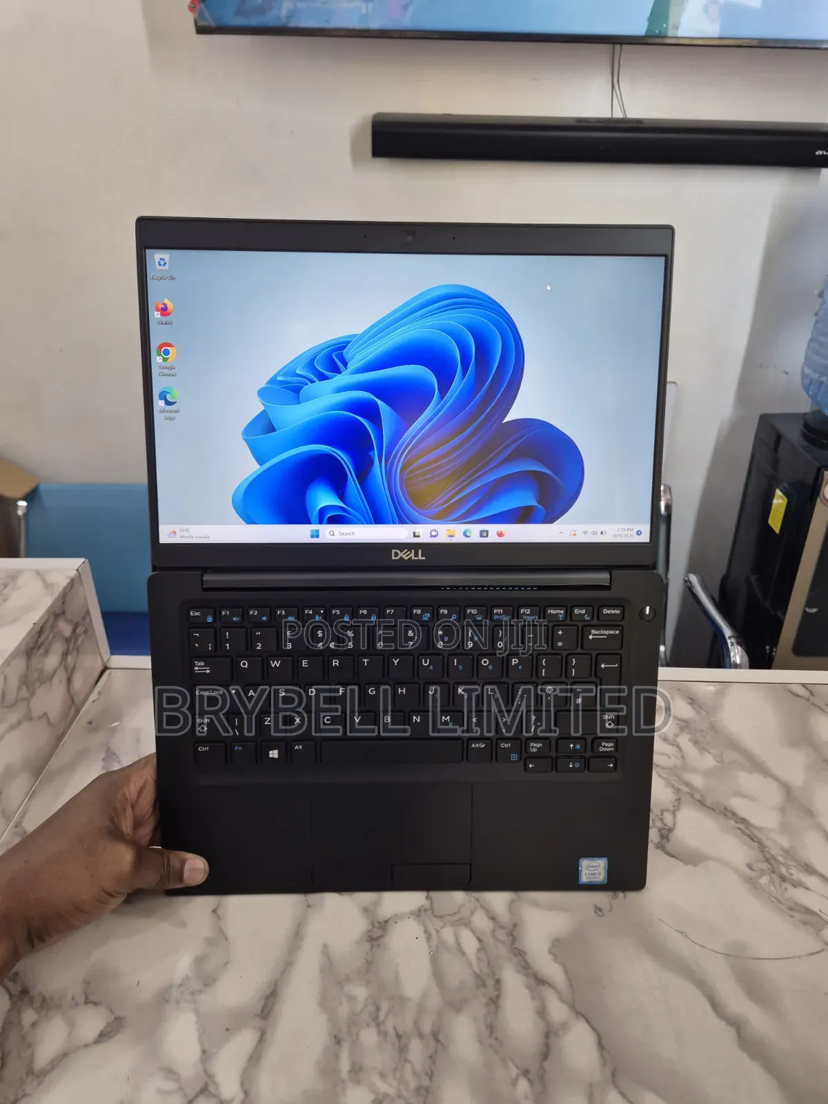 New Laptop Dell Latitude 7390 8GB Intel Core i5 SSD 256GB